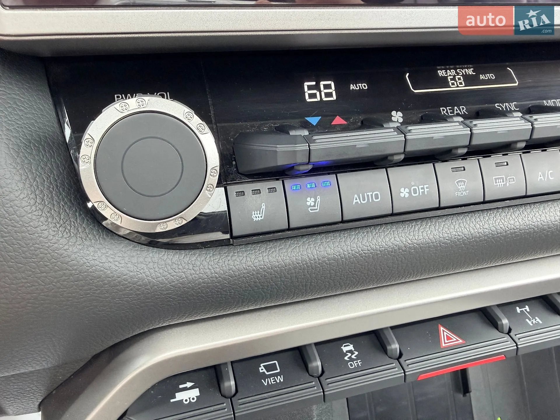 2023 Toyota Sequoia - мініатюра 38