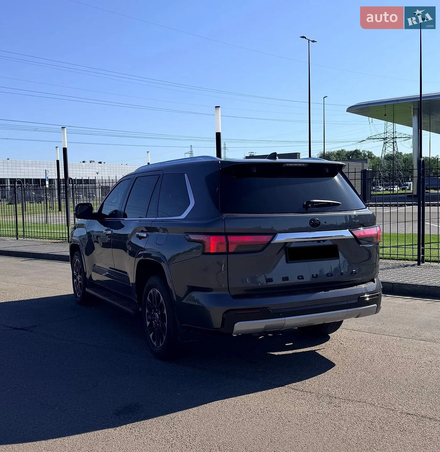 2024 Toyota Sequoia - мініатюра 7
