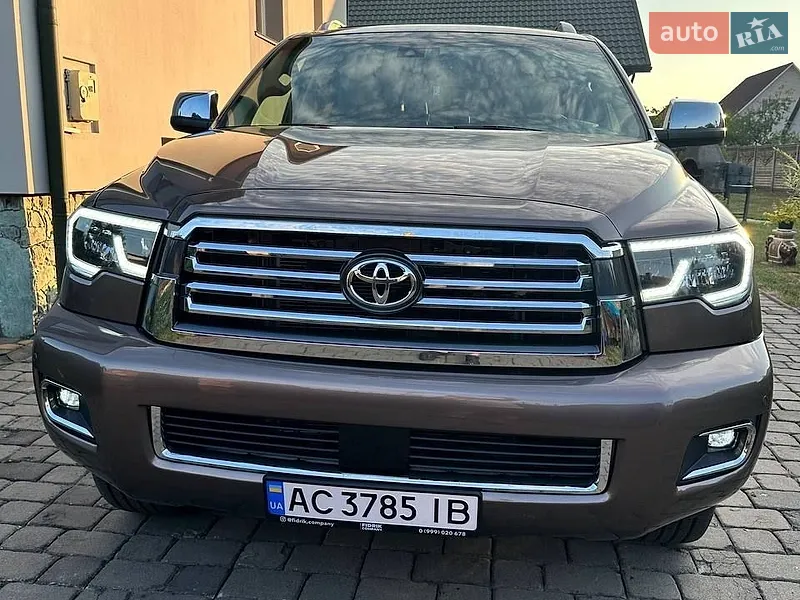 Toyota Sequoia 2019