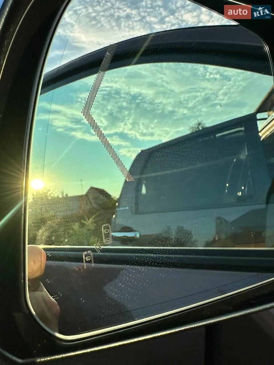 2019 Toyota Sequoia - мініатюра 23