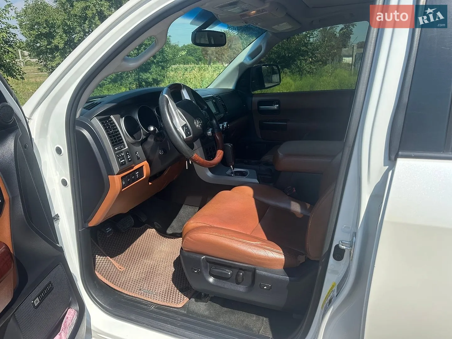 2016 Toyota Sequoia - мініатюра 7