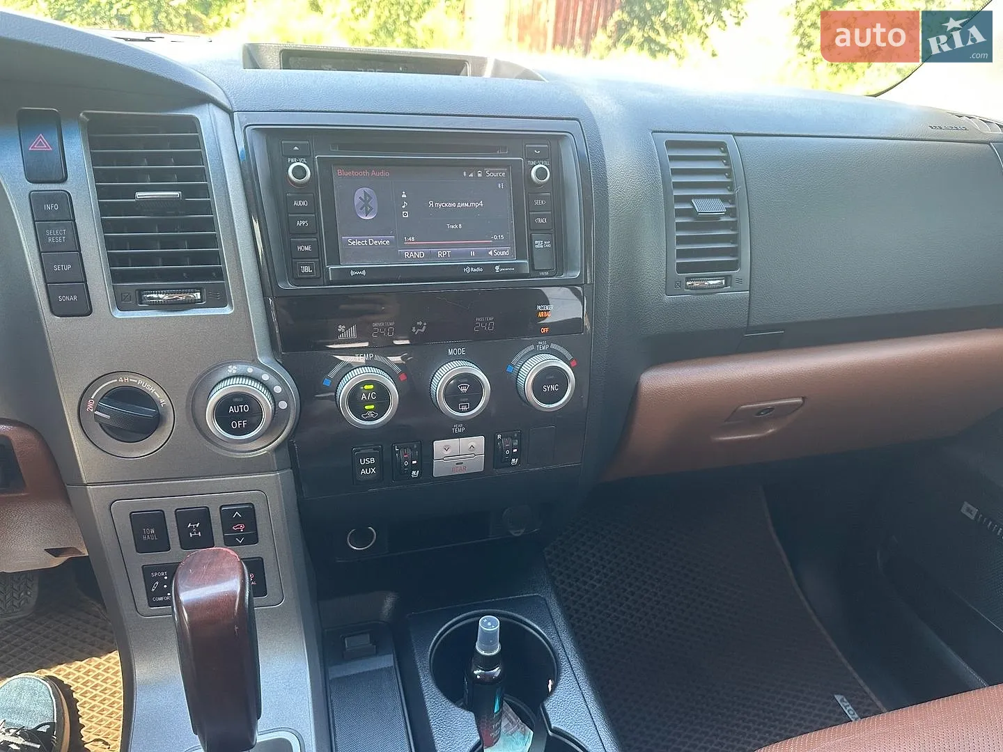 2016 Toyota Sequoia - мініатюра 9