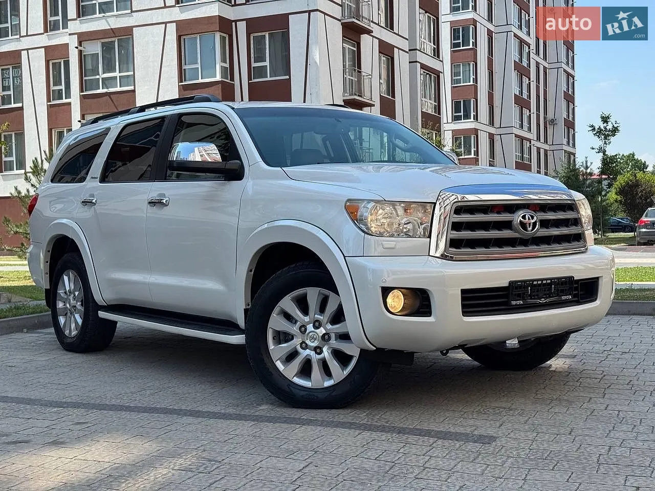 2013 Toyota Sequoia - мініатюра 9