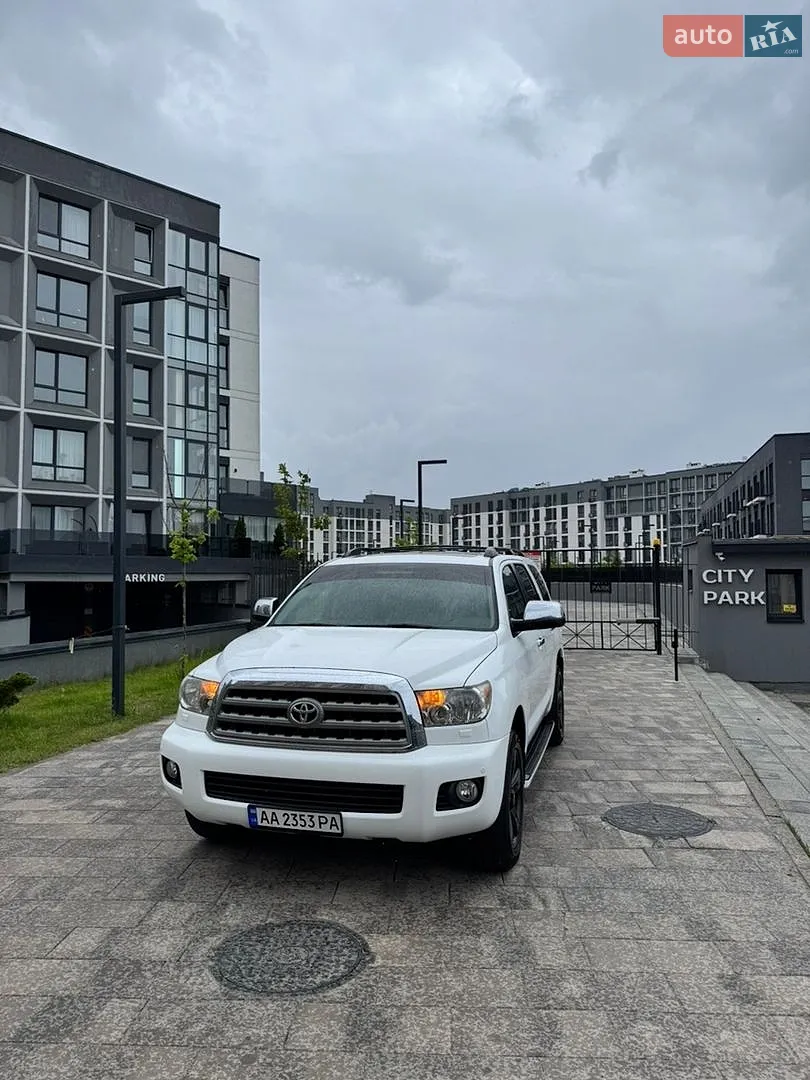 2014 Toyota Sequoia - мініатюра 2
