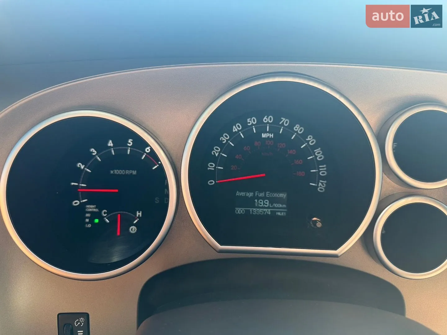 2010 Toyota Sequoia - мініатюра 4