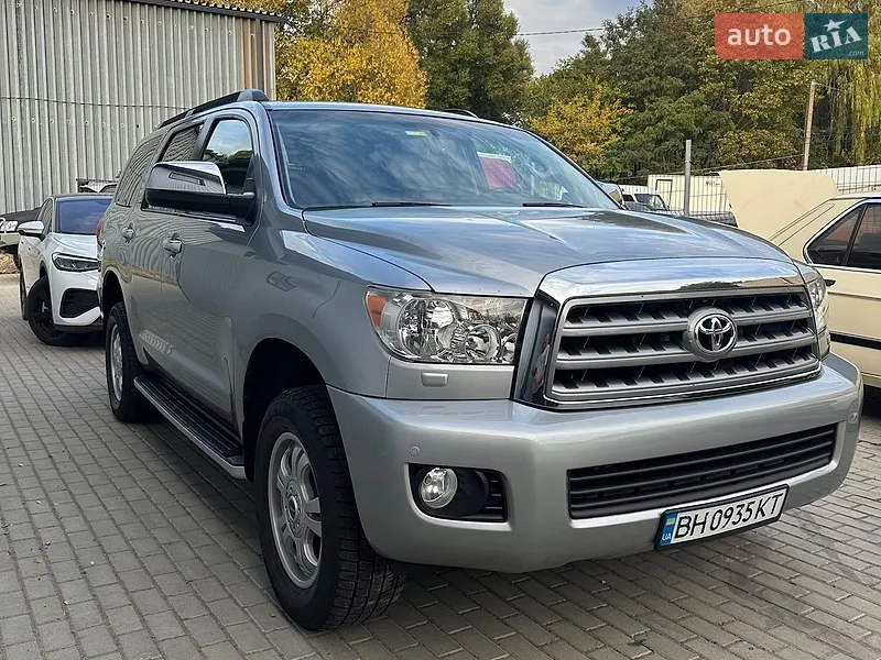 Toyota Sequoia