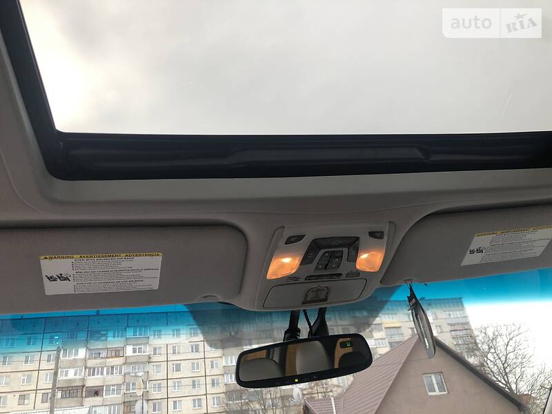 Мінівен Toyota Sienna 2014 в Житомирі