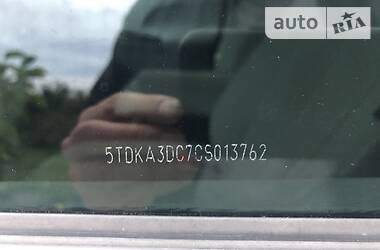 Минивэн Toyota Sienna 2012 в 