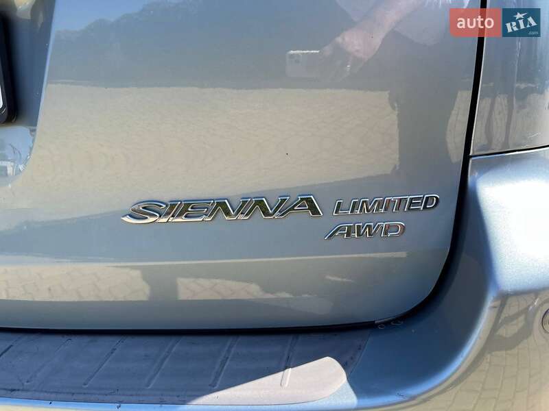 Минивэн Toyota Sienna 2007 в Одессе