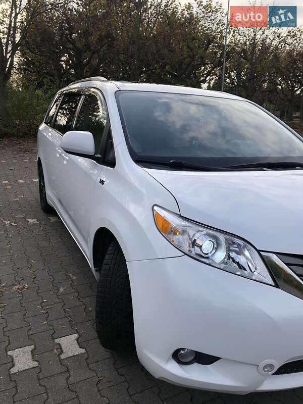 Мінівен Toyota Sienna 2012 в Мукачевому фото 11 Мінівен Toyota Sienna 2012 в Мукачевому