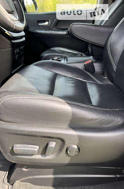 Минивэн Toyota Sienna 2016 в Днепре