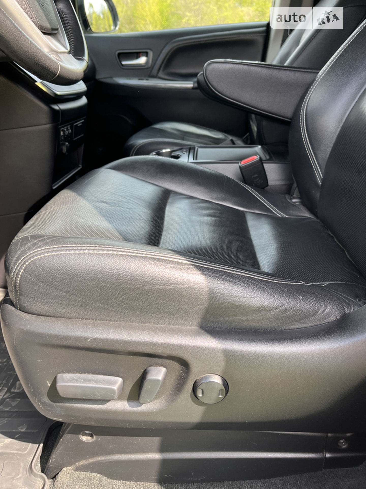 2016 Toyota Sienna - мініатюра 22