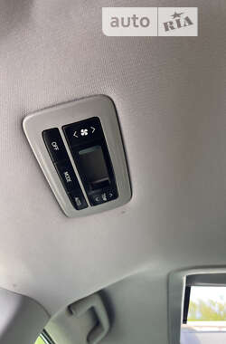 Минивэн Toyota Sienna 2016 в Днепре