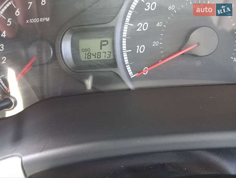 Мінівен Toyota Sienna 2010 в Шептицькому