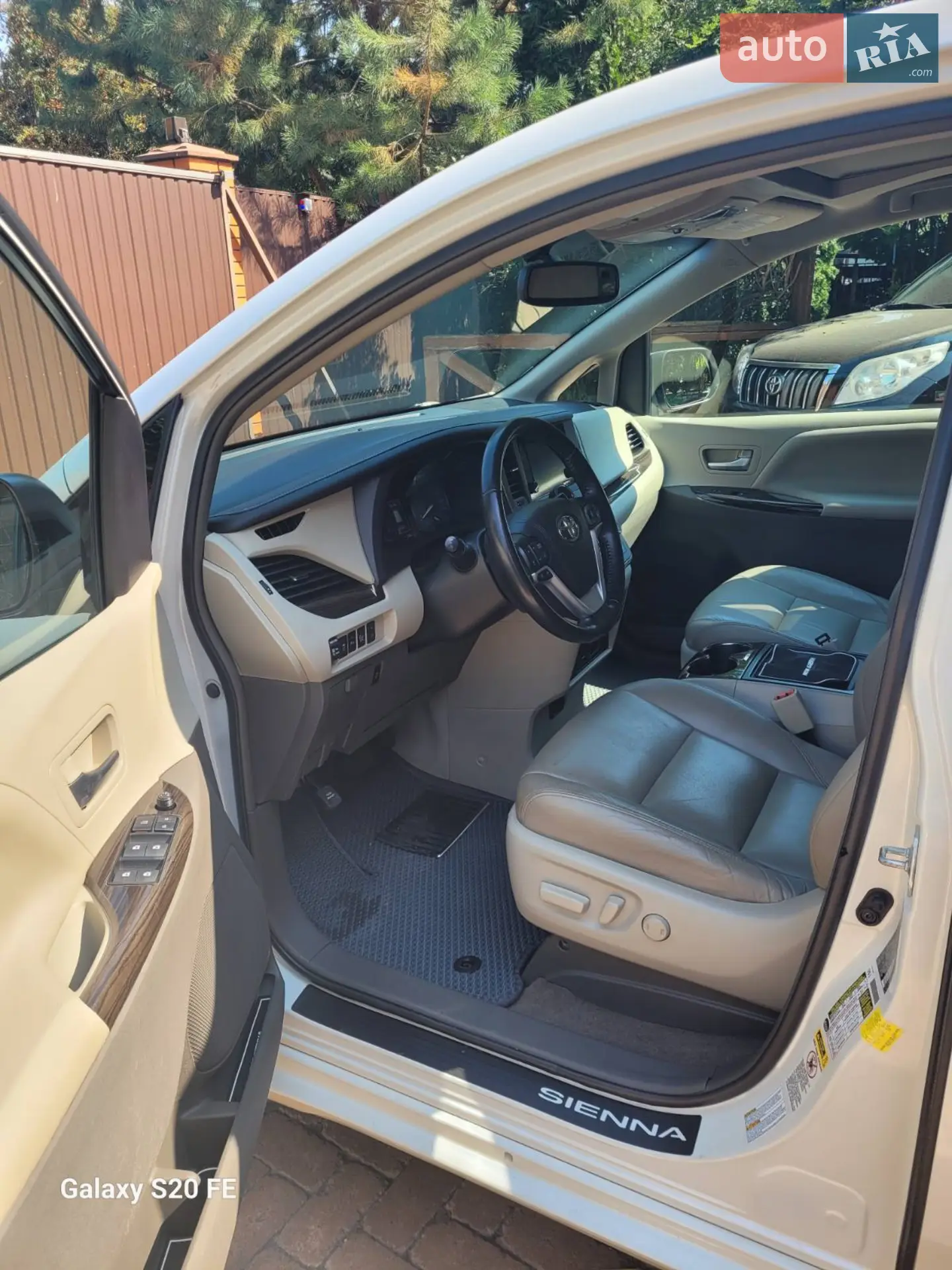 2016 Toyota Sienna - мініатюра 6