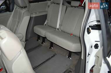 Минивэн Toyota Sienna 2013 в Львове