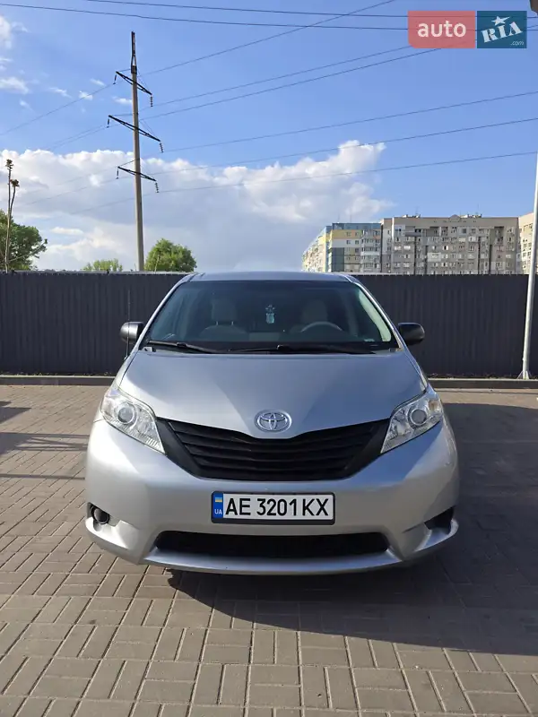Toyota Sienna