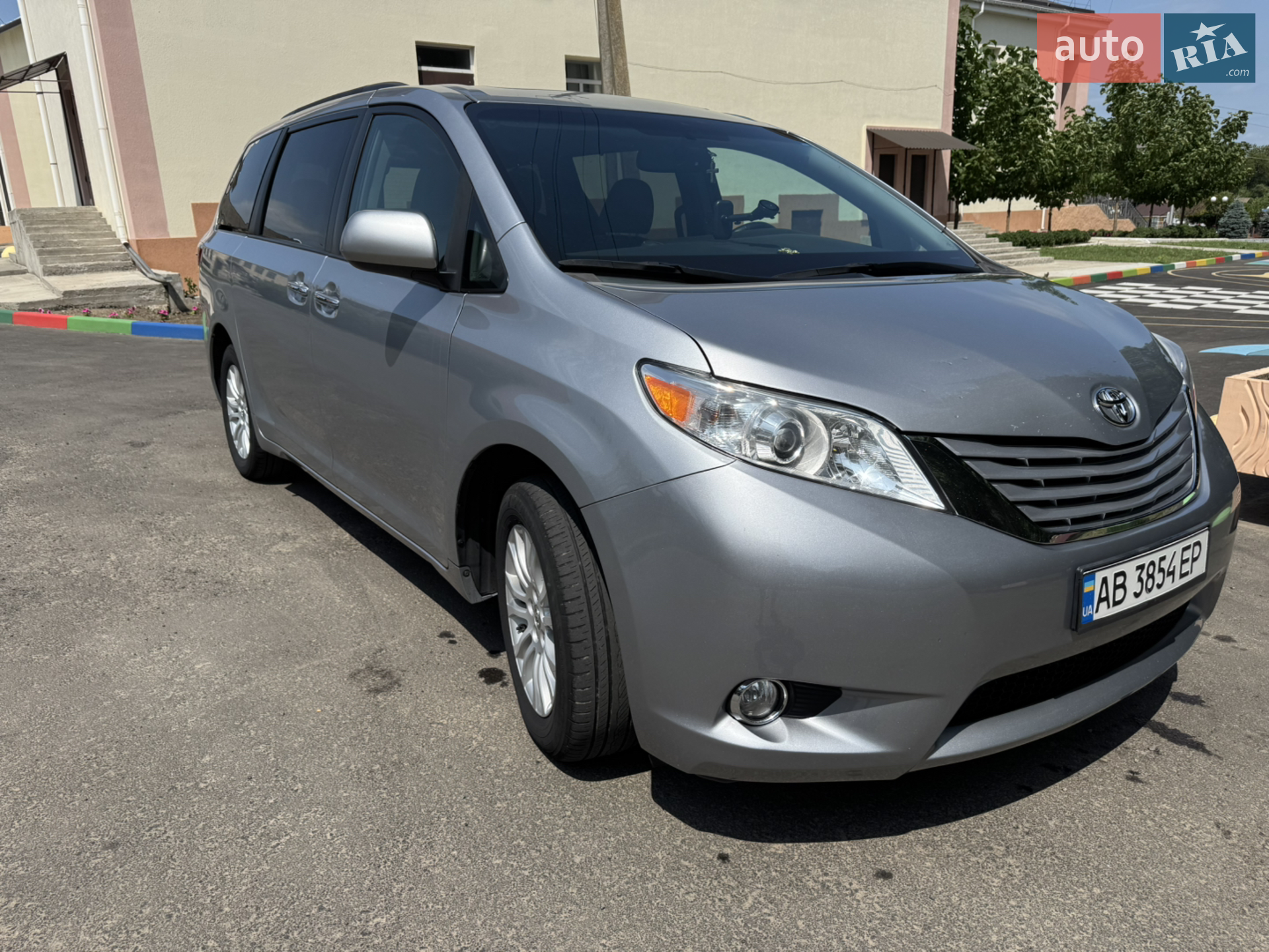 2014 Toyota Sienna - мініатюра 2