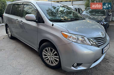 Мінівен Toyota Sienna 2013 в Одесі