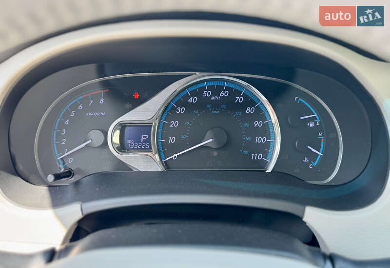 Мінівен Toyota Sienna 2013 в Одесі