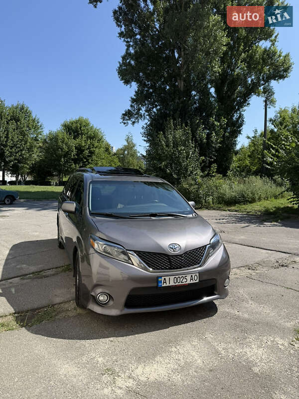 Toyota Sienna 2017 Toyota Sienna 2017