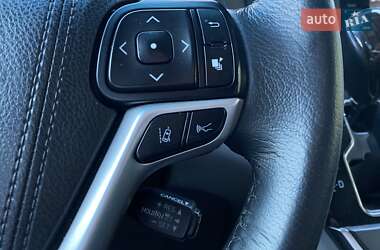 Мінівен Toyota Sienna 2018 в Києві