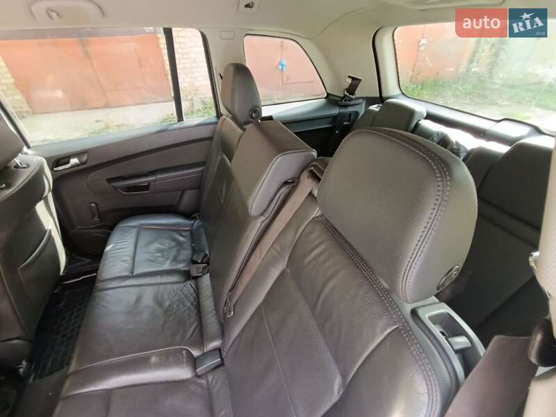 Минивэн Toyota Sienna 2004 в Львове фото 11 Минивэн Toyota Sienna 2004 в Львове