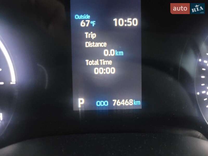 Мінівен Toyota Sienna 2022 в Києві