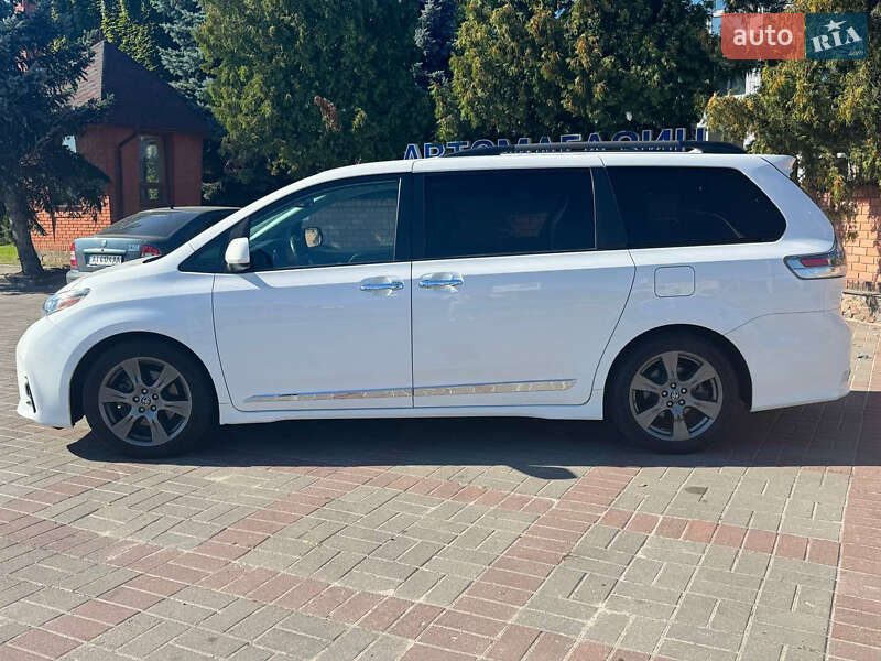 Минивэн Toyota Sienna 2019 в Броварах фото 25 Минивэн Toyota Sienna 2019 в Броварах