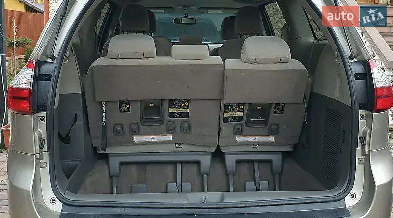 Минивэн Toyota Sienna 2016 в Львове
