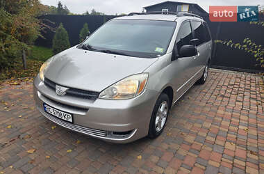Мінівен Toyota Sienna 2004 в Києві