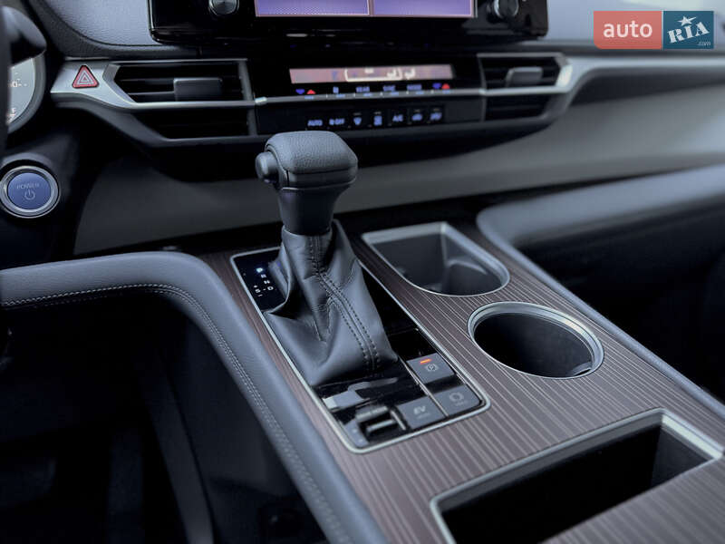 Минивэн Toyota Sienna 2022 в Одессе фото 27 Минивэн Toyota Sienna 2022 в Одессе