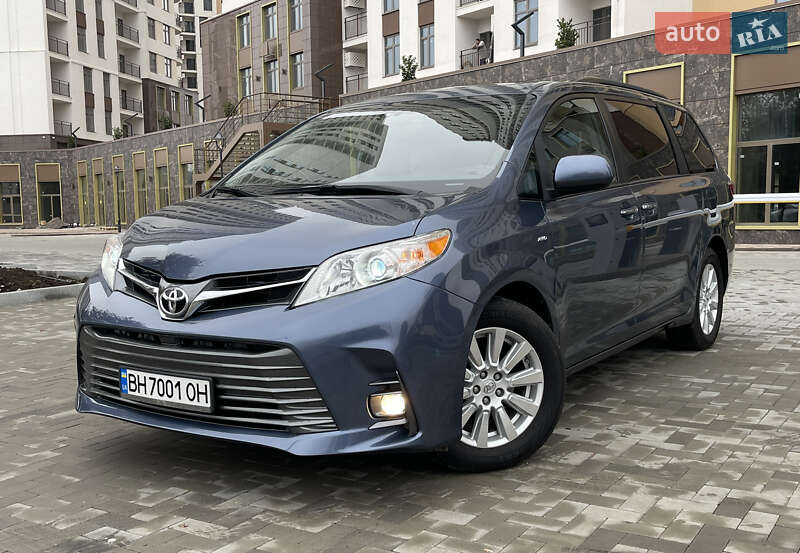 Toyota Sienna 2017