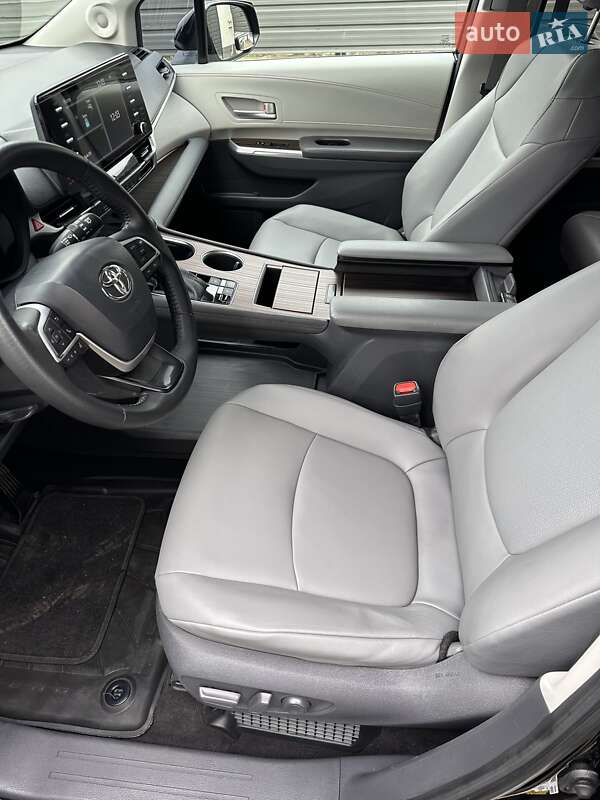 Мінівен Toyota Sienna 2021 в Білій Церкві фото 6 Мінівен Toyota Sienna 2021 в Білій Церкві