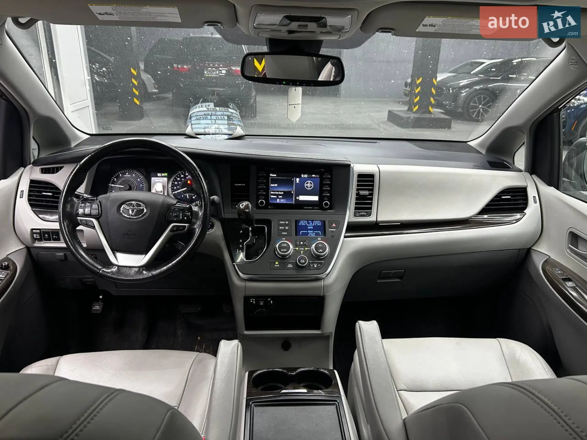 2018 Toyota Sienna - мініатюра 15