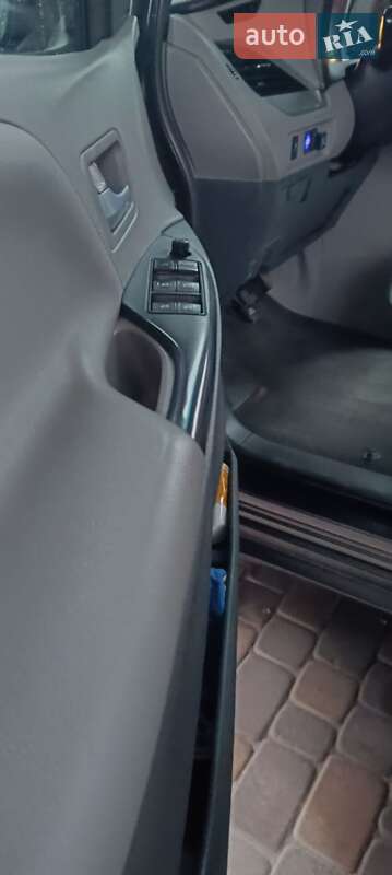 Минивэн Toyota Sienna 2015 в Черновцах фото 52 Минивэн Toyota Sienna 2015 в Черновцах