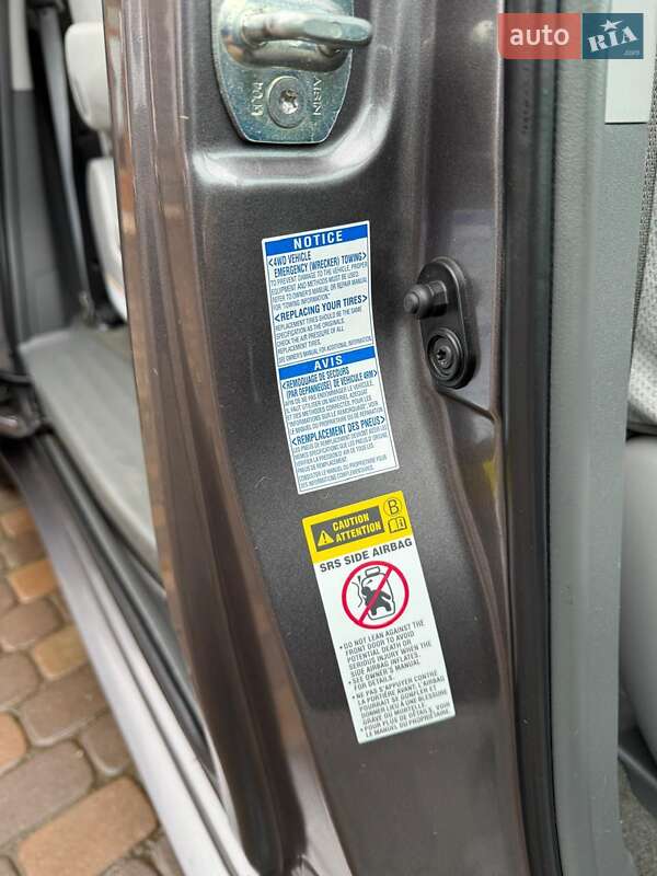 Минивэн Toyota Sienna 2015 в Черновцах фото 23 Минивэн Toyota Sienna 2015 в Черновцах