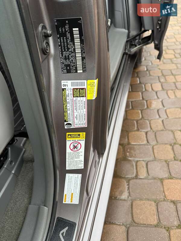 Минивэн Toyota Sienna 2015 в Черновцах фото 34 Минивэн Toyota Sienna 2015 в Черновцах