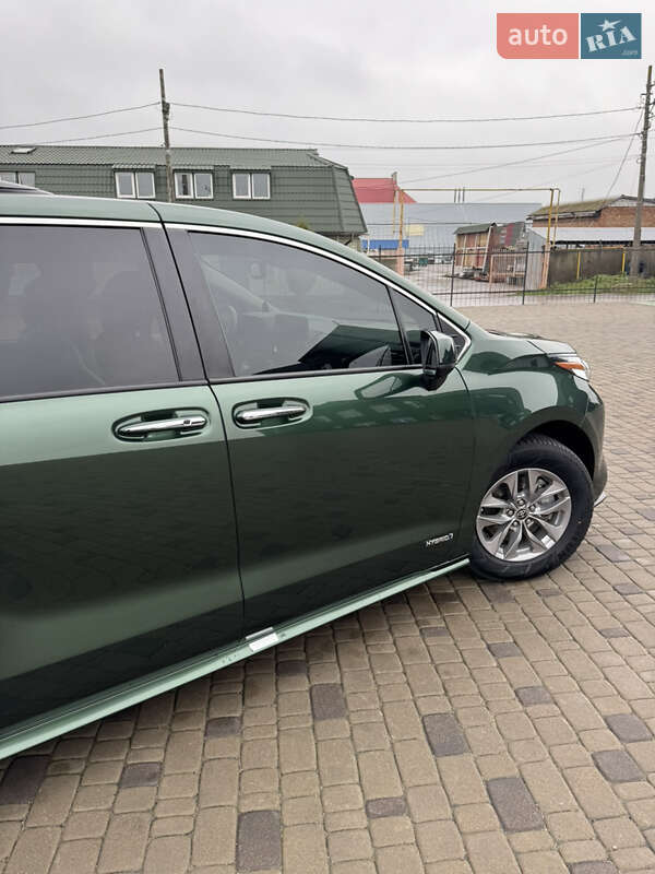 Минивэн Toyota Sienna 2021 в Белой Церкви фото 22 Минивэн Toyota Sienna 2021 в Белой Церкви