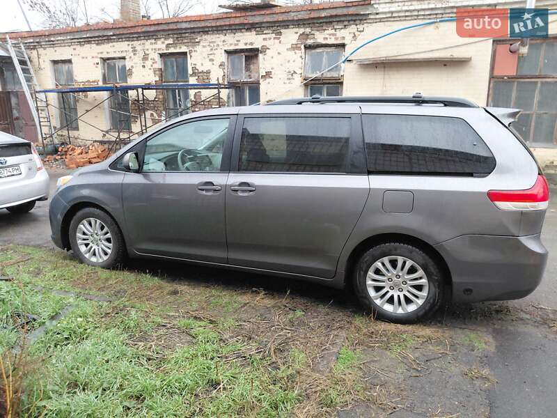 Toyota Sienna 2014 Toyota Sienna 2014