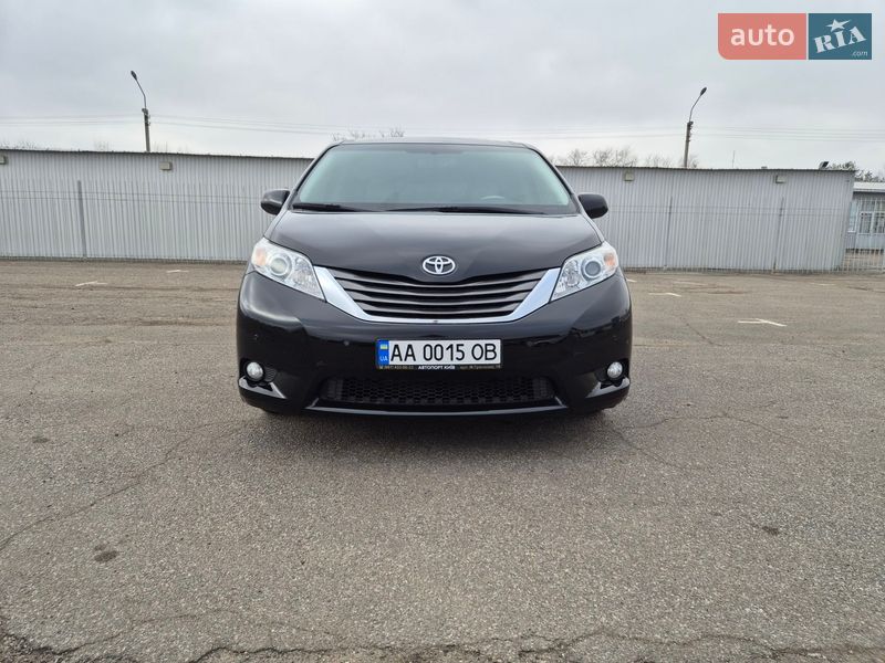 Toyota Sienna 2012 Toyota Sienna 2012