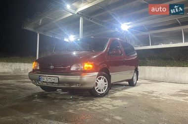 Мінівен Toyota Sienna 2000 в Старокостянтинові