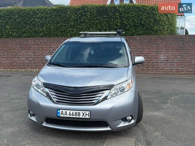 Toyota Sienna