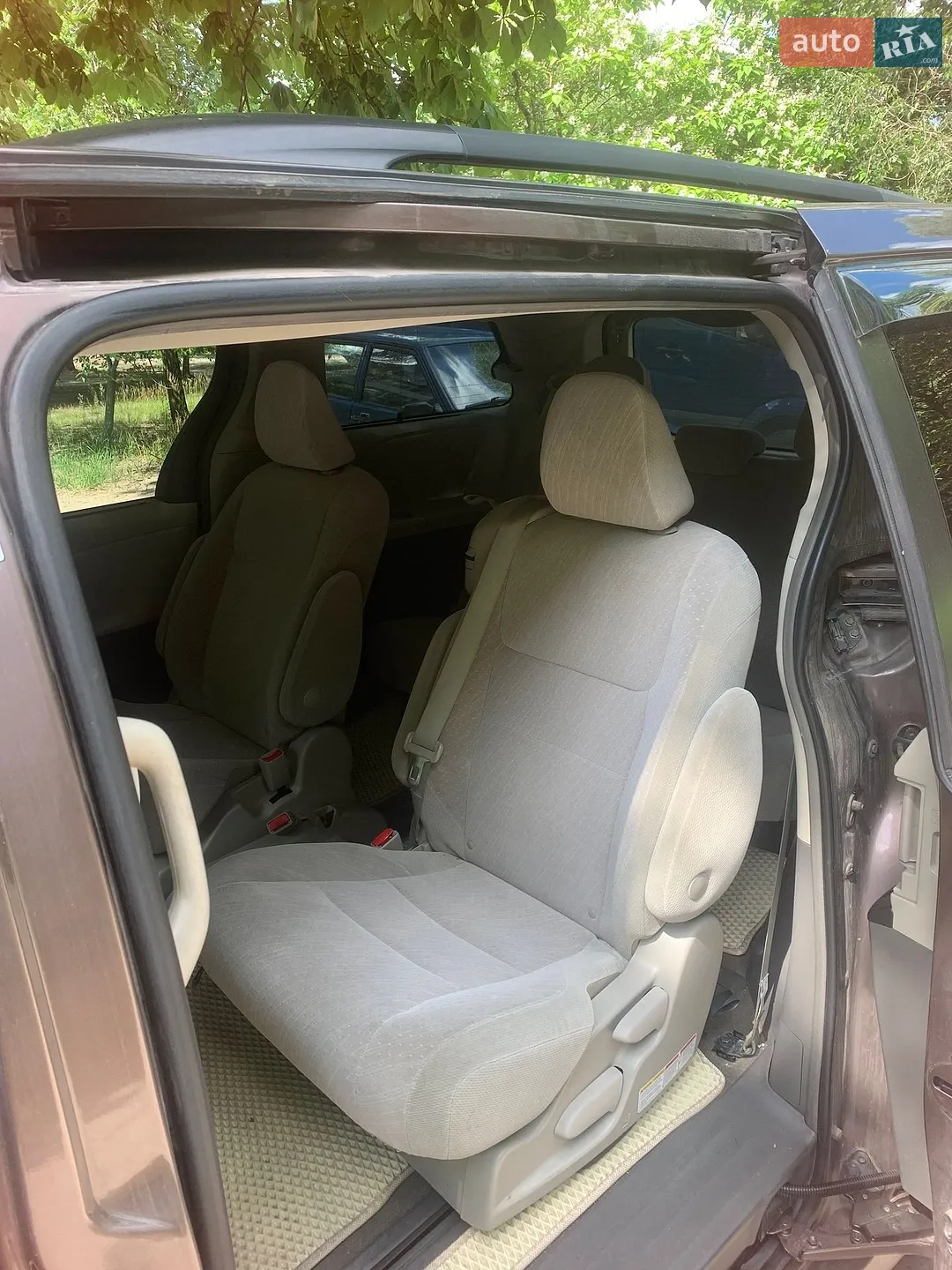 2018 Toyota Sienna - мініатюра 11