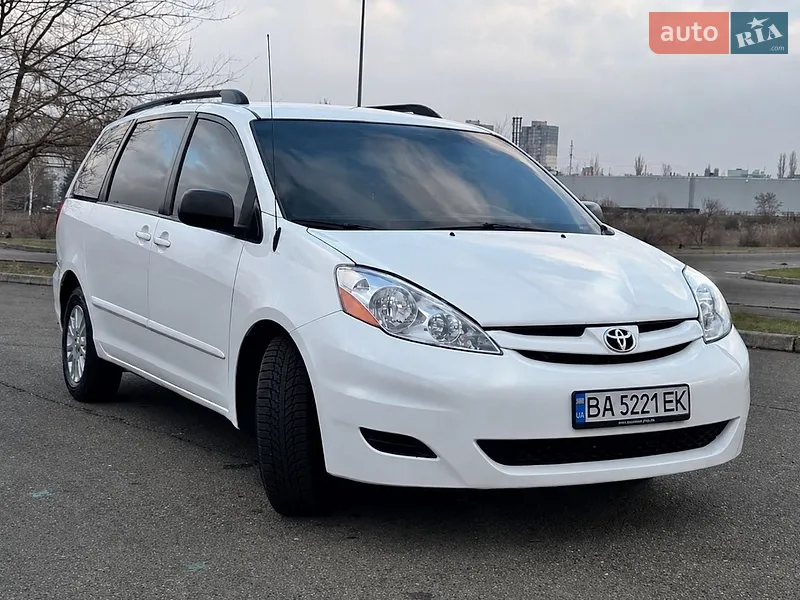Toyota Sienna