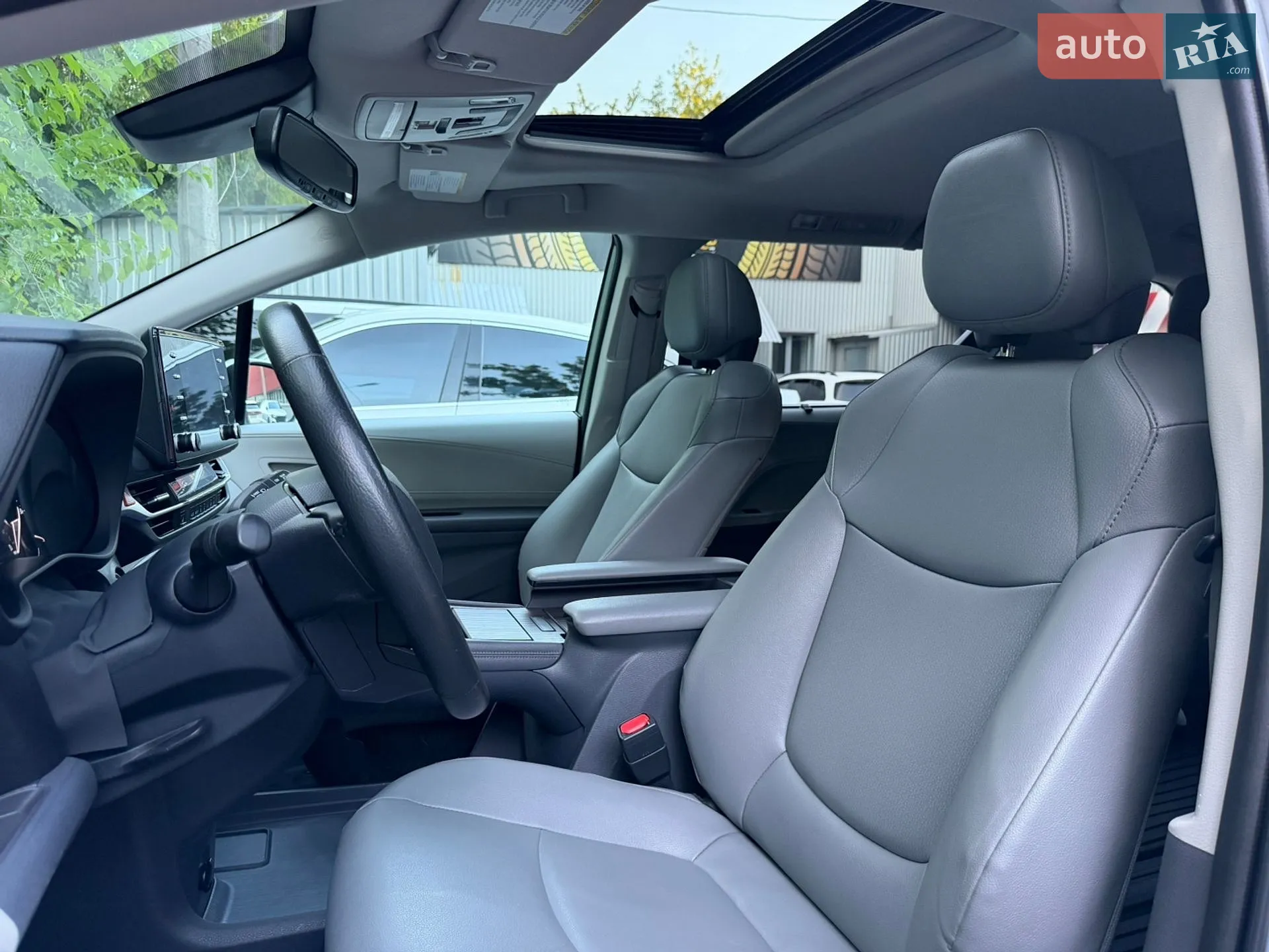 2023 Toyota Sienna - мініатюра 21