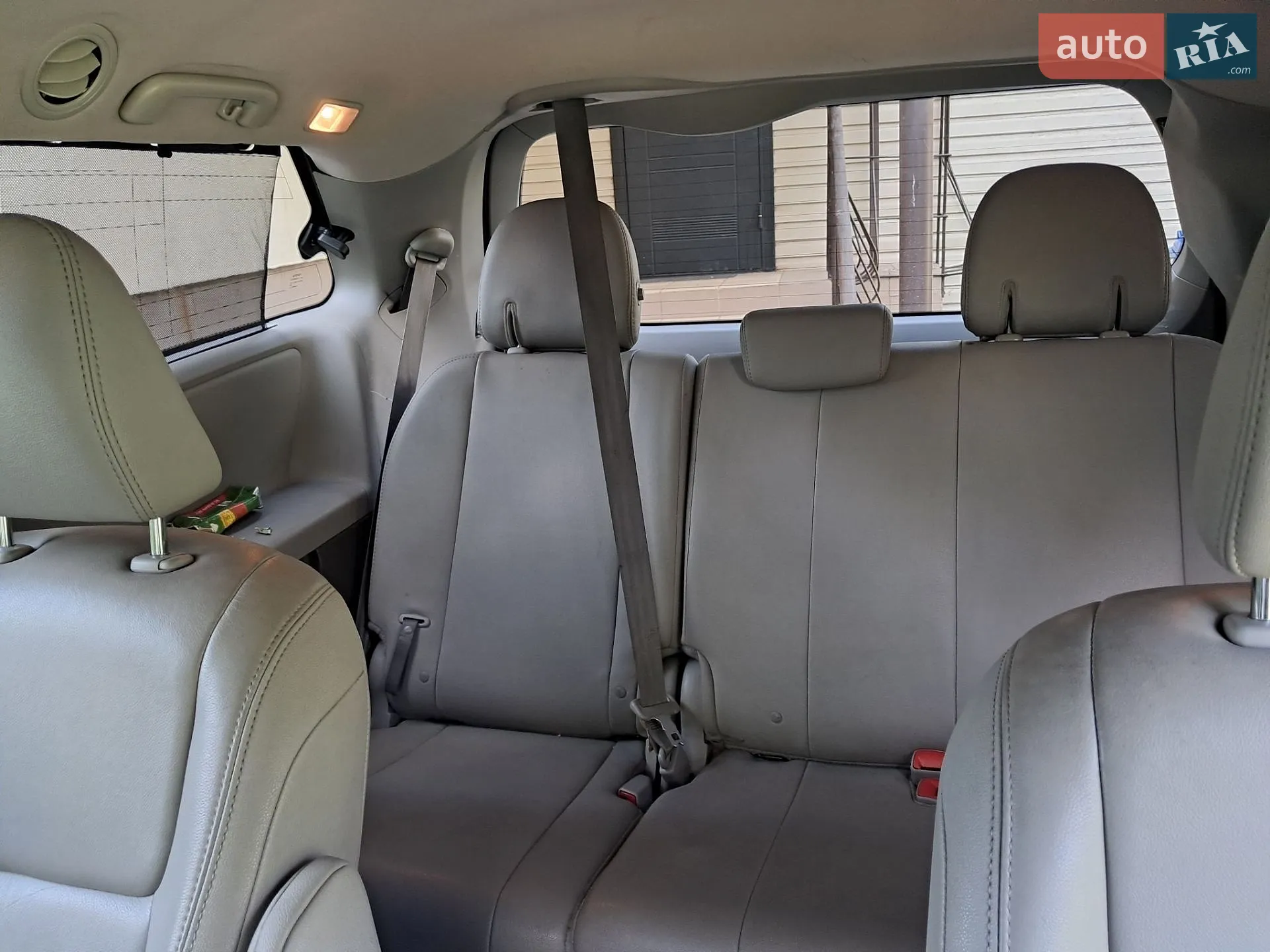 2017 Toyota Sienna - мініатюра 6