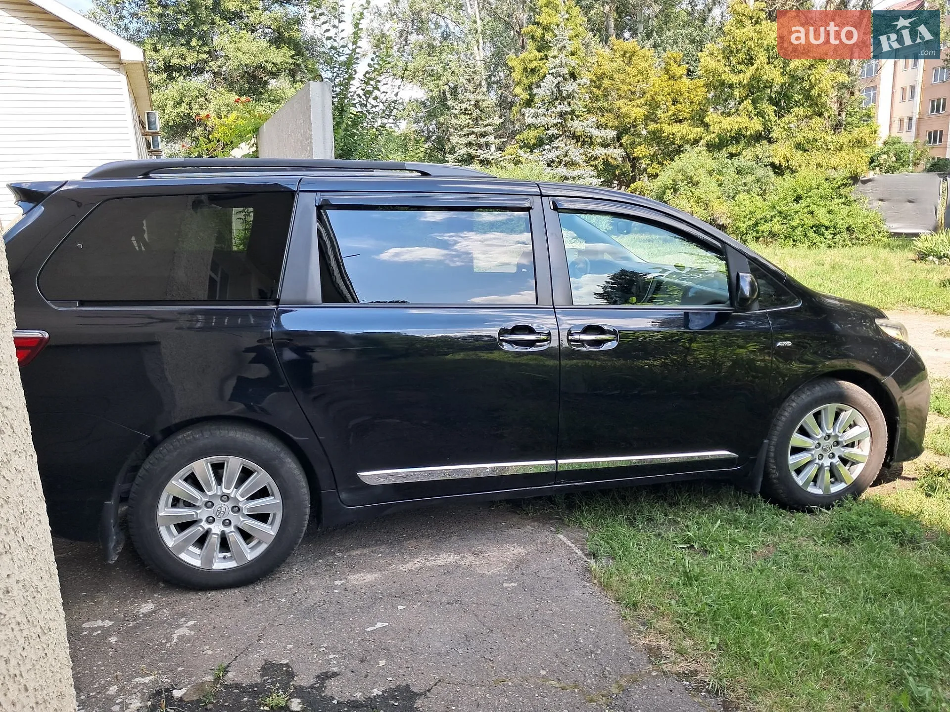 2017 Toyota Sienna - мініатюра 10