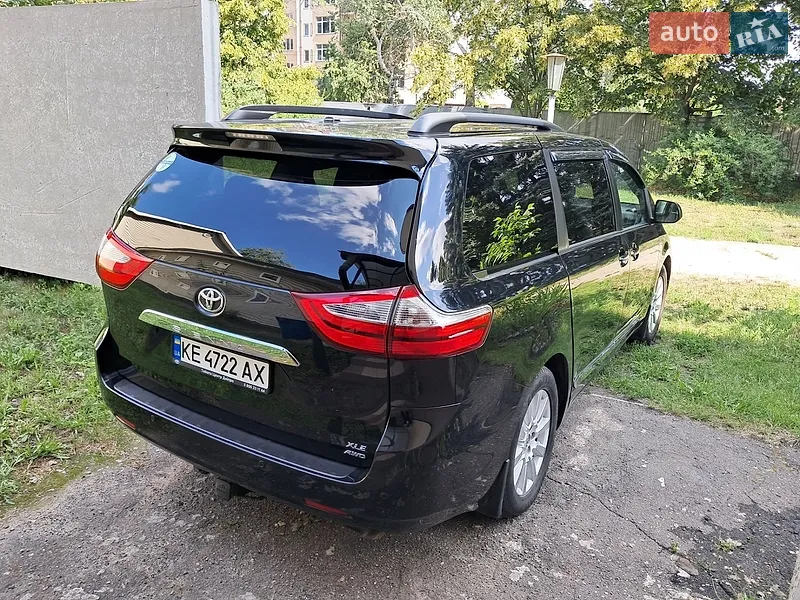 Toyota Sienna