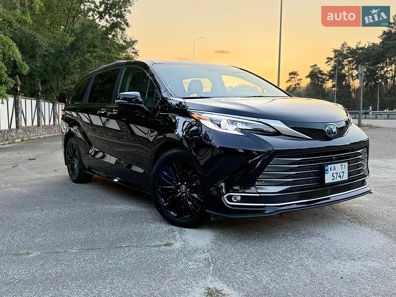 Toyota Sienna